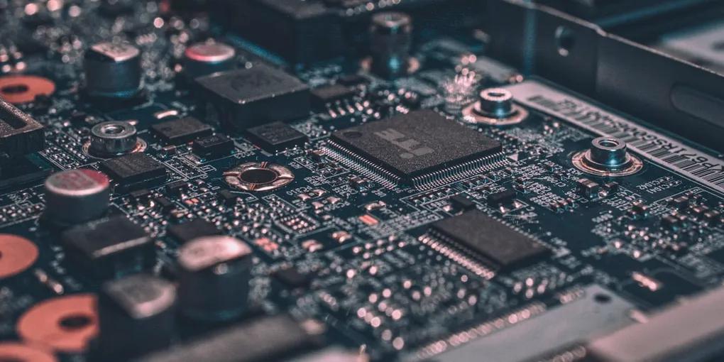 Web Development vs App Development: Which Is Right for Your Brand?